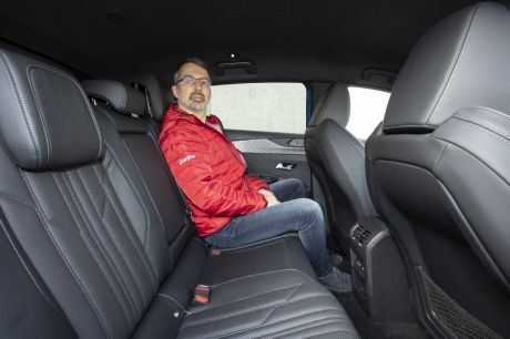 nouvelle Peugeot 308 places arrière