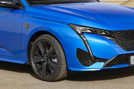 Peugeot 308 Mk3 2021 bouclier avant