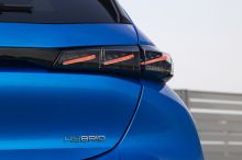 Peugeot 308 griffes lumineuses inclinées