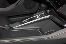 Peugeot 308 troisième génération rangement porte gobelets