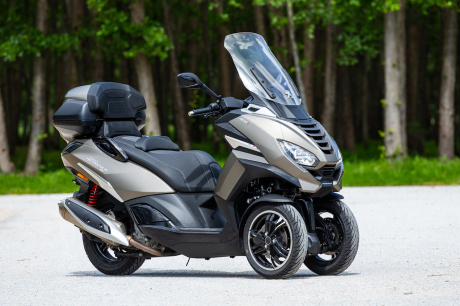 Peugeot metropolis 2021