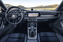 Porsche 911 992 2019 grise planche de bord
