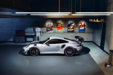 Porsche 911 GT2 RS Manthey