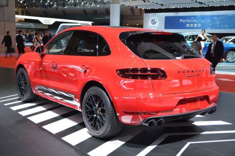 arrière porsche macan gts tokyo 2015
