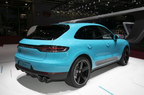 Porsche Macan restyl̮̩̉̉ Mondial de l'Auto 2018