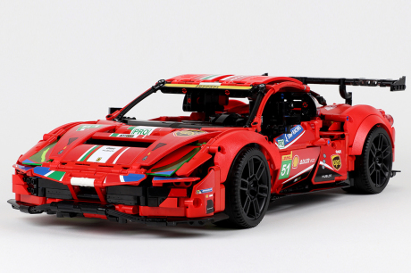 prototype Lego Technic Ferrari 488 GTE V3