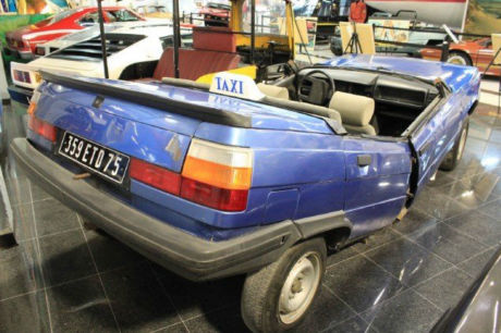 renault 11 james bond