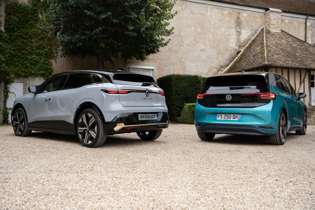 Renault Mégane E-Tech Electric vs Volkswagen ID.3 match