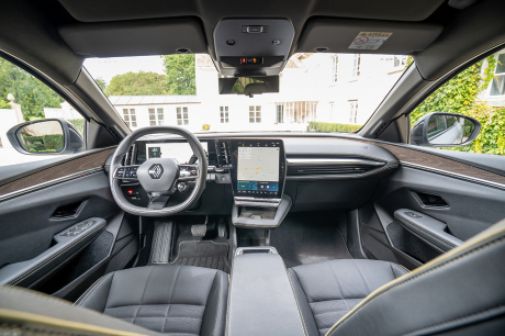 Renault Mégane E-Tech 100% habitacle planche de bord