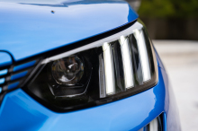 Peugeot e-2008 phare full led