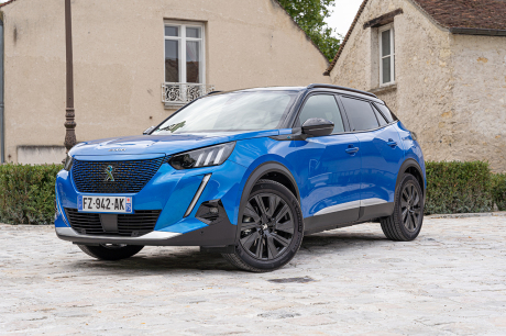 Peugeot e-2008 finition GT