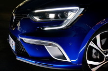 Renault Mégane GT 2016 vue phare