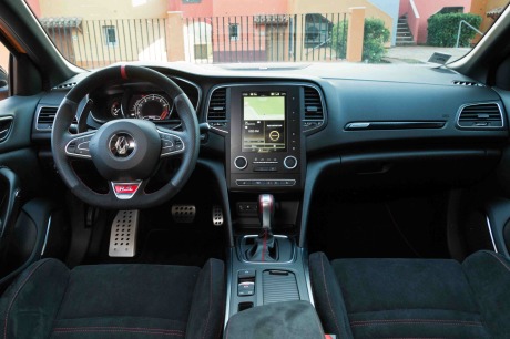 Renault Mégane RS EDC planche de bord