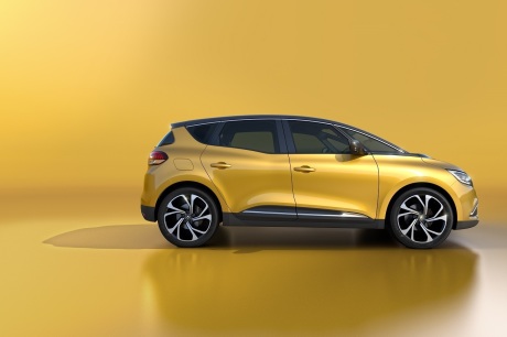 Renault Scenic 2016 jaune et noir en studio vue de profil droit