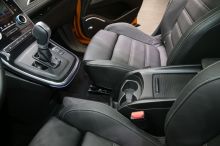 Renault Scénic 2016 vue de la console centrale reculée