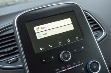 Renault Scénic Zen 2019 Waze et Google Maps