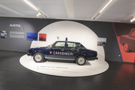 Alfa Romeo Alfetta 2.0 Carabinieri blindée