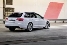 Audi RS6 C6 vue arrière blanche