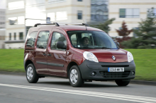 renault kangoo 2 rouge bordeaux