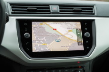 Seat Arona Xcellence blanc ecran GPS