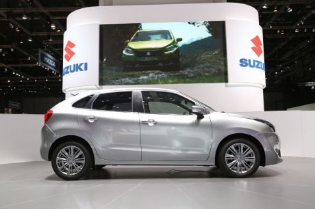 suzuki baleno grise profil au salon de genève 2016