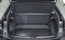 volkswagen taigo trunk volume