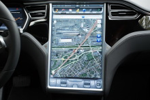 gps tesla model s