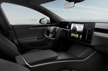 Tesla Model S 2021 habitacle volant Yoke