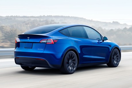 tesla model Y 2021 moteurs
