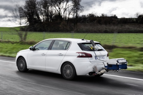 3/4 arrière Peugeot 308 PEMS