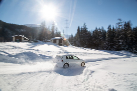 Test de pneus hiver 2019 Volkswagen Golf 7 neige