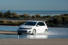 Test de pneus hiver 2019 Volkswagen Golf 7 circuit mouillé