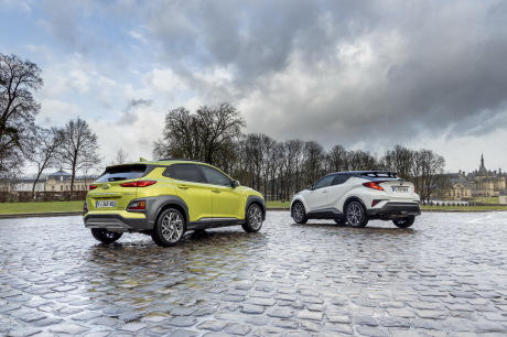 Hyundai Kona hybrid et Toyota C-HR