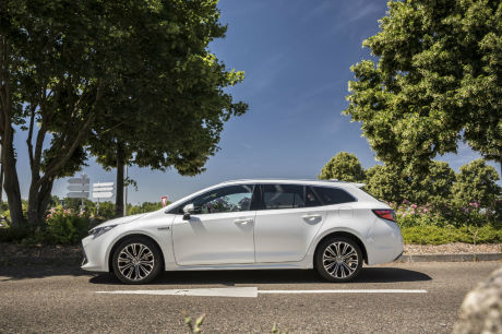 toyota corolla break gamme suzuki
