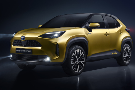 toyota yaris cross hybrid 2021 france