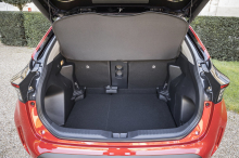 Toyota Yaris Cross 2021 coffre ouvert