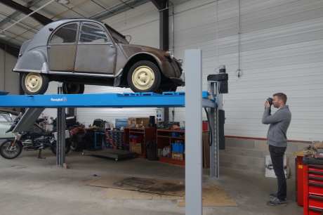 CitroÃÆÃâÃâën 2CV 1955 pont ÃÆÃâÃâélÃÆÃâÃâévateur