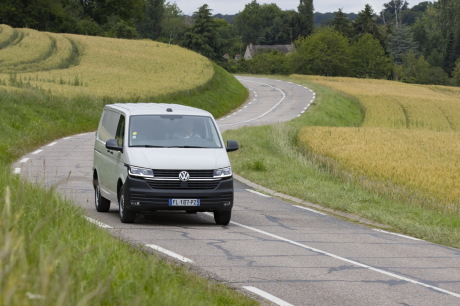 Volkswagen Transporter T6.1 TDI 150 DSG (2020)