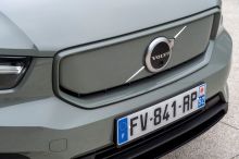 volvo xc40 electric logo