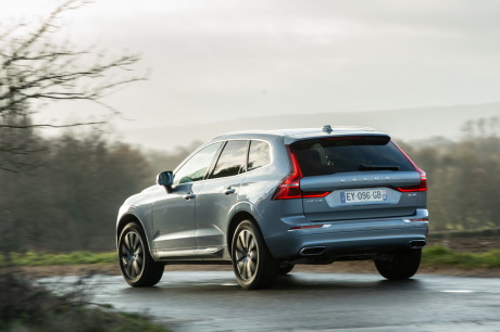 volvo xc60 d4 2019 en virage