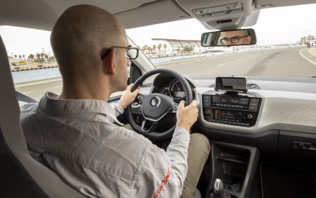 au volant de la Volkswagen e-up! (2020)