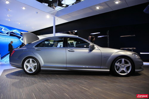 Mercedes-Benz Classe S Limousine à CO2 allégé