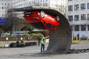 Alex Chinneck Vauxhall Motors corsa 2015 art