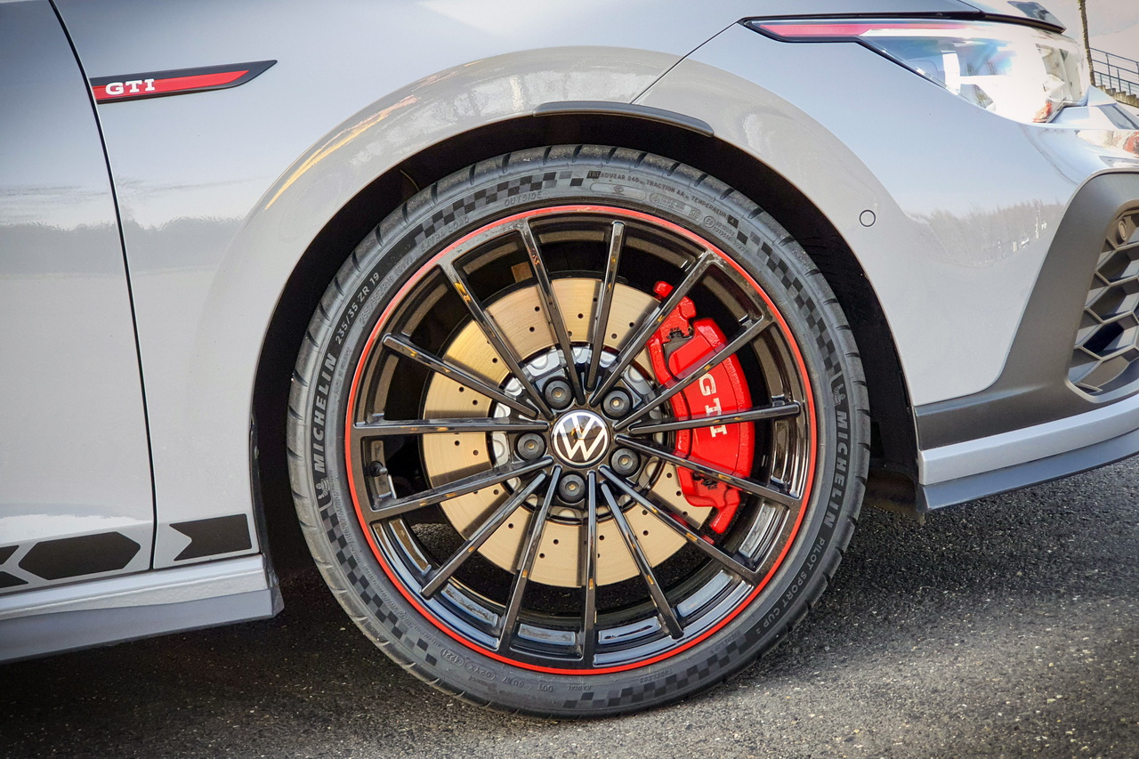 Golf GTI Clubsport 45 rims