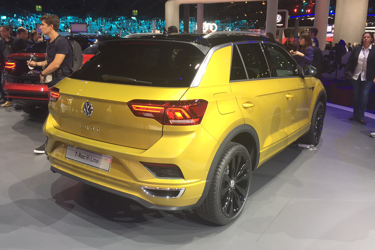 Volkswagen T-Roc R-Line : le SUV T-Roc en survêtement à ... Volkswagen T-Roc R-Line : le SUV T-Roc en survêtement à ...