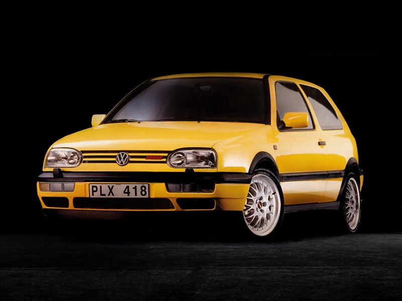 Saga Volkswagen Golf Gti La Plus Celebre Des Bombinettes Golf 3 Gti 16v L Argus