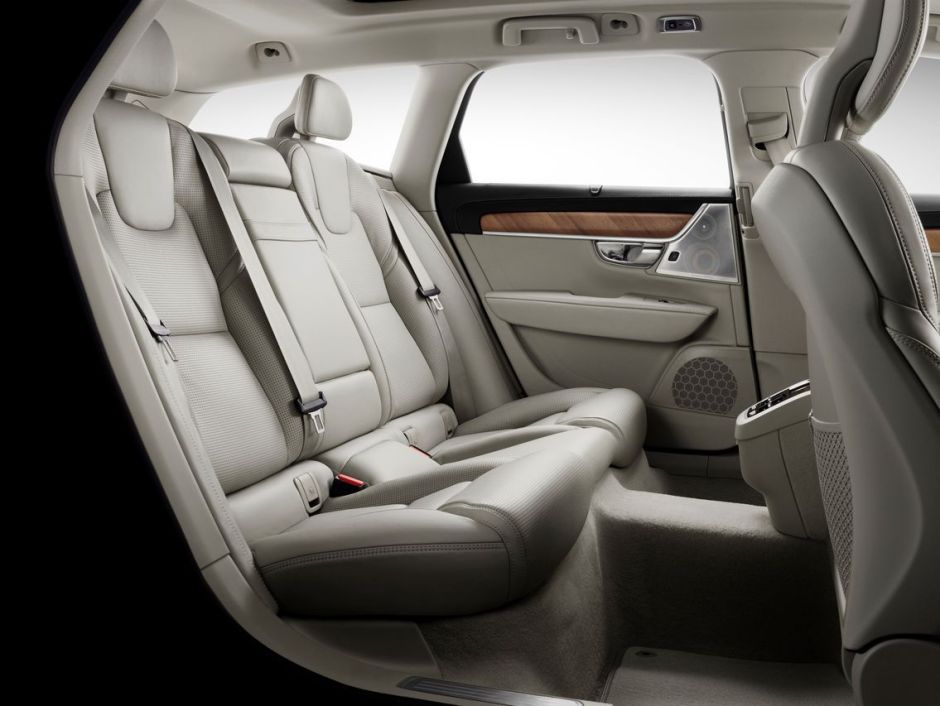 Essai Volvo V90 D5 AWD (2016) : cap sur le luxe ! - Photo ...