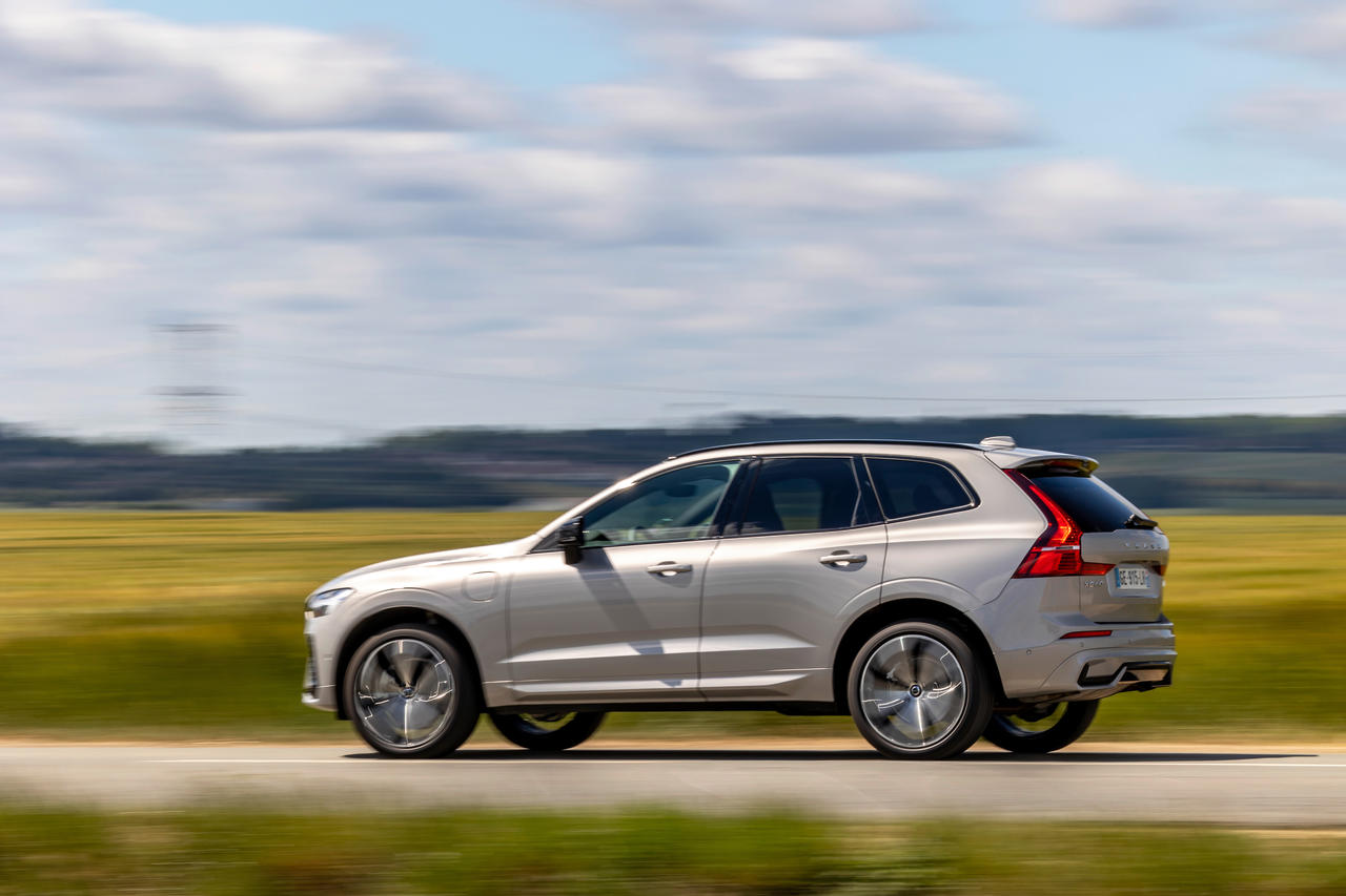 Volvo XC60 Recharge T6 AWD test a good grip on SUVs Ace Mind