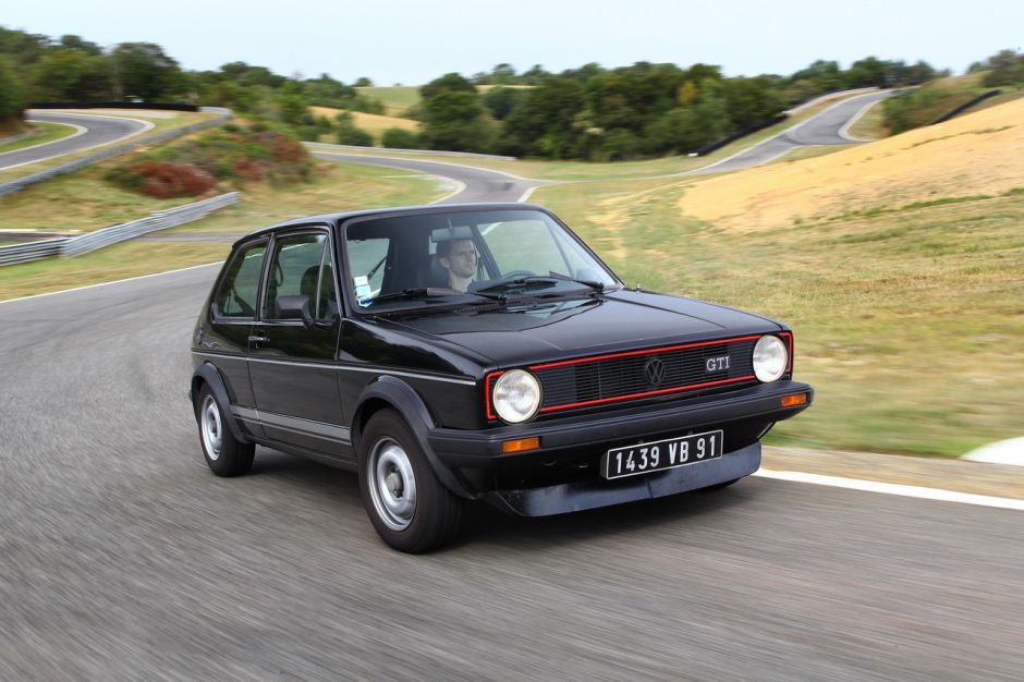 Volkswagen Golf 1 Gti Vs Golf 7 Gti Clubsport C 233 Tait