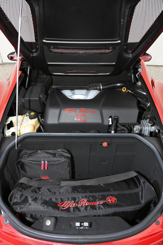 Fiche Technique Alfa Romeo 4c Spider 1750 Tbi 240ch